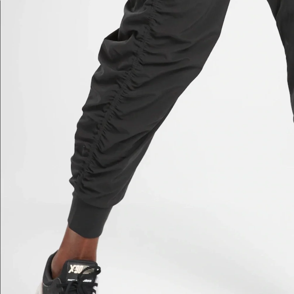 Athleta Attitude Lined Pant Size 6 - Picture 4 of 8